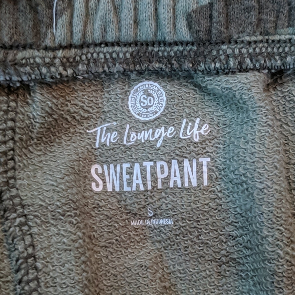 Sweatpants - Picture 3 of 3